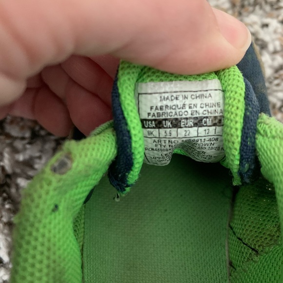 Under Armour infant athletic shoes - Picture 4 of 4